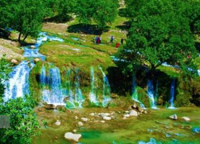 آبشاری زیبا و دیدنی در کهگیلویه که چشم ها را خیره می نماید